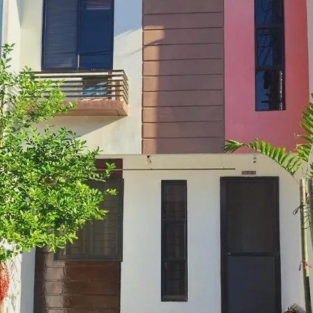 Sj Kim'S House Villa